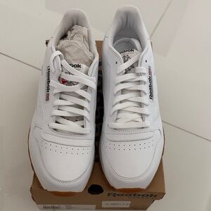 Reebok White Classic Sneakers for Men
